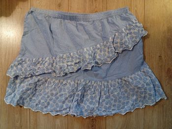 Jupe bleu clair blanc t42