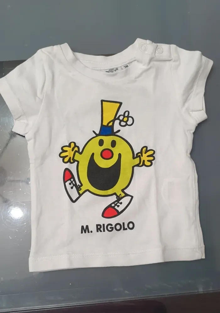 T-shirt