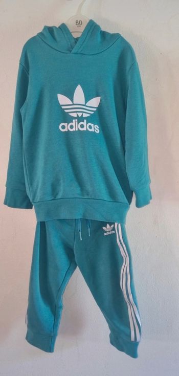 Ensemble à capuche Adidas 2/3ans