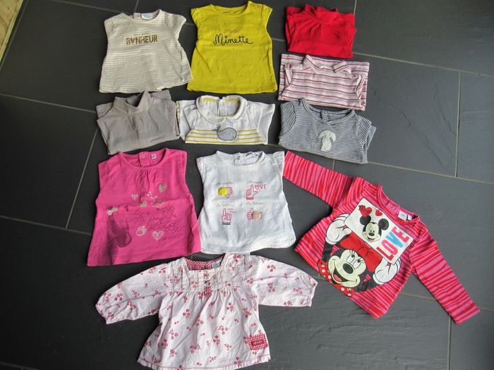 Lot de 77 vêtements fille 3 mois + chaussettes - photo numéro 7