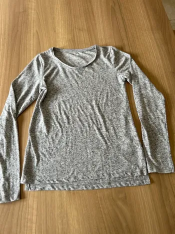 Haut manches longues H&M gris 10-12 ans