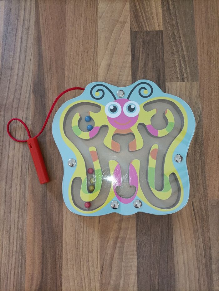 Labyrinthe papillon jouet magnétique - photo numéro 2