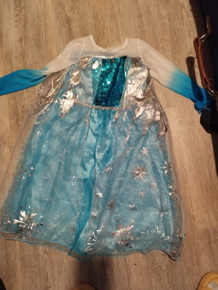 Déguisement Reine des Neiges 6 ans