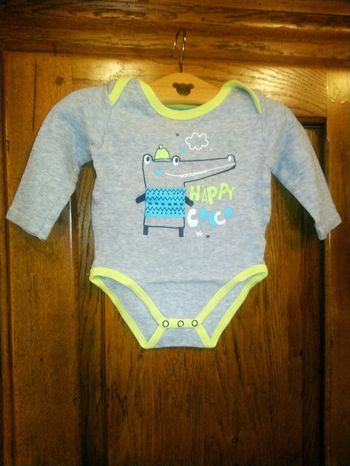 Joli body Pat et Ripaton manches longues taille 12 mois