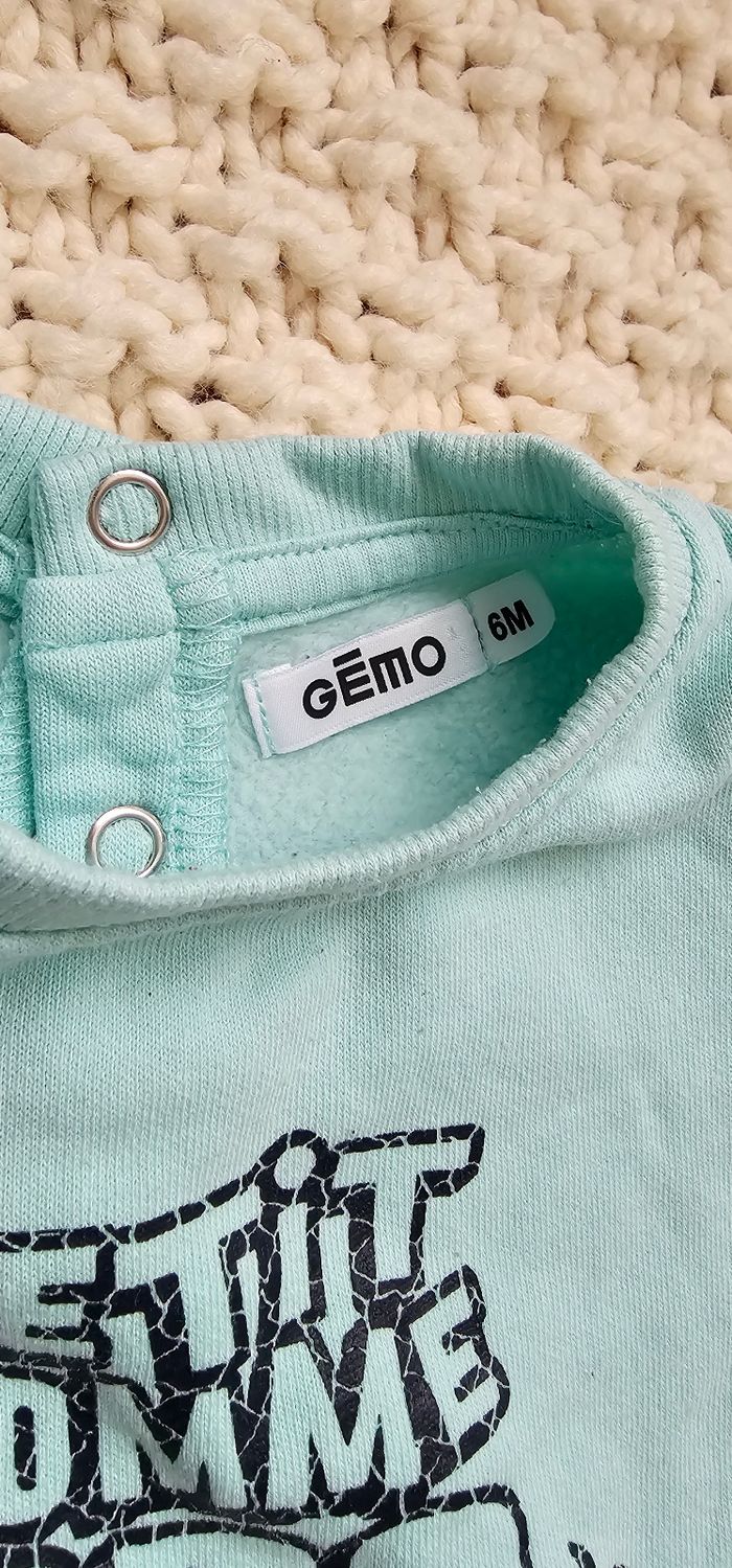 Pull  "petit homme cro meugnon" - photo numéro 3