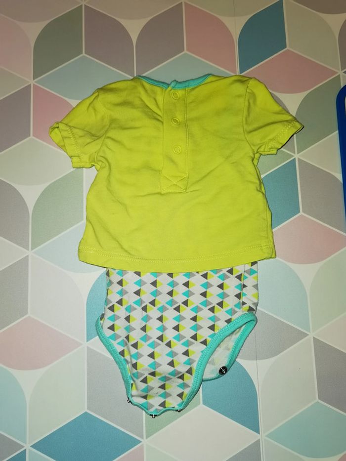 D2349 - body 2 en 1 garçon 1 mois - photo numéro 2