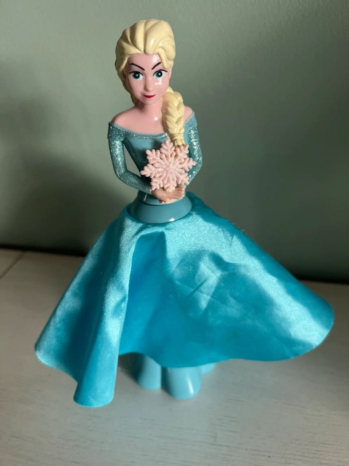 Elsa - la reine des neiges