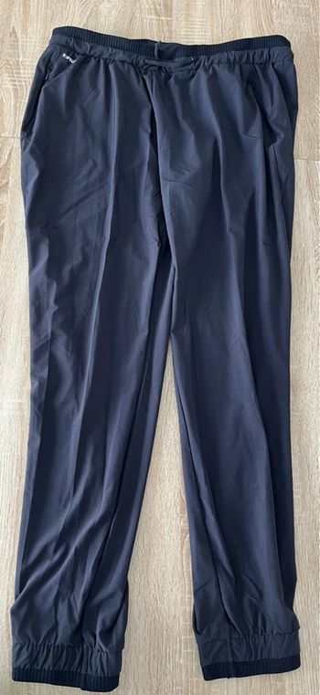 Jogging taille XL décathlon neuf