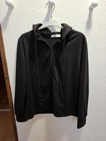 Beau gilet femme JunjieFashion noir à capuche S/M très bon état