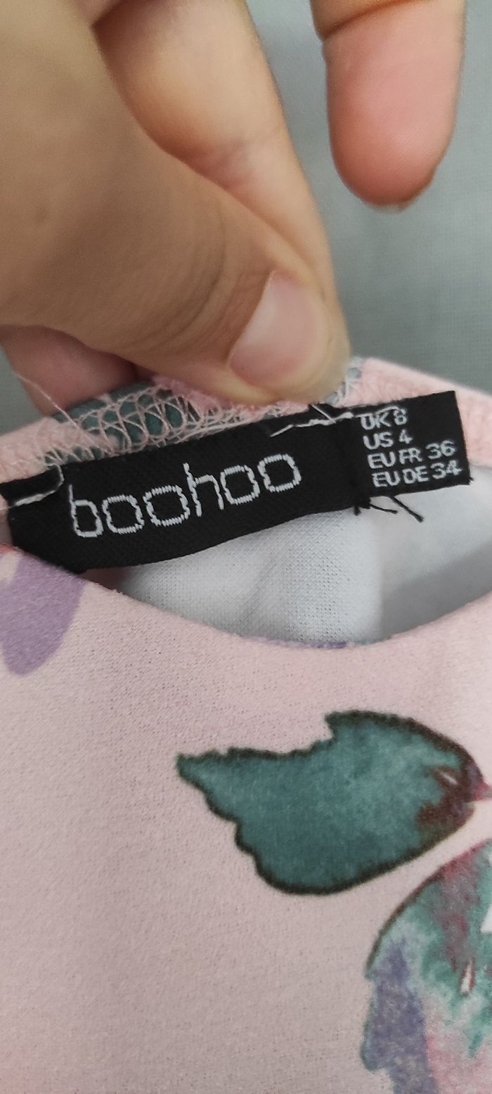 Robe magnifique Boohoo - photo numéro 2