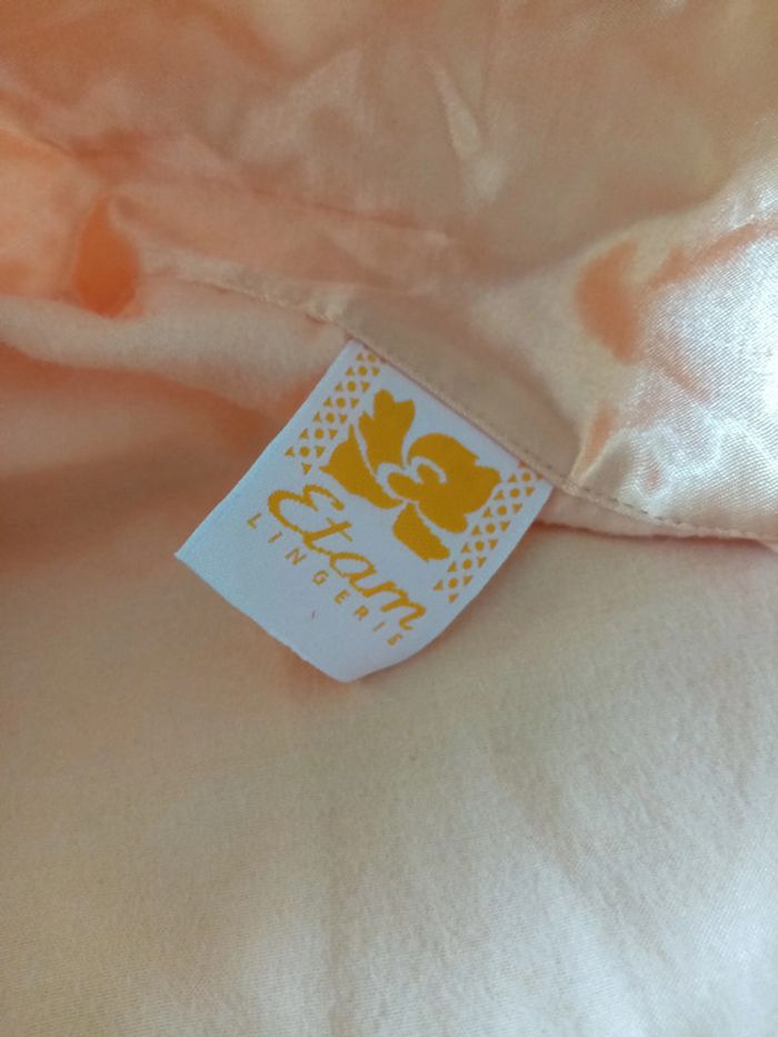 Ensemble peignoir et nuisette satin Etam 44 - photo numéro 8