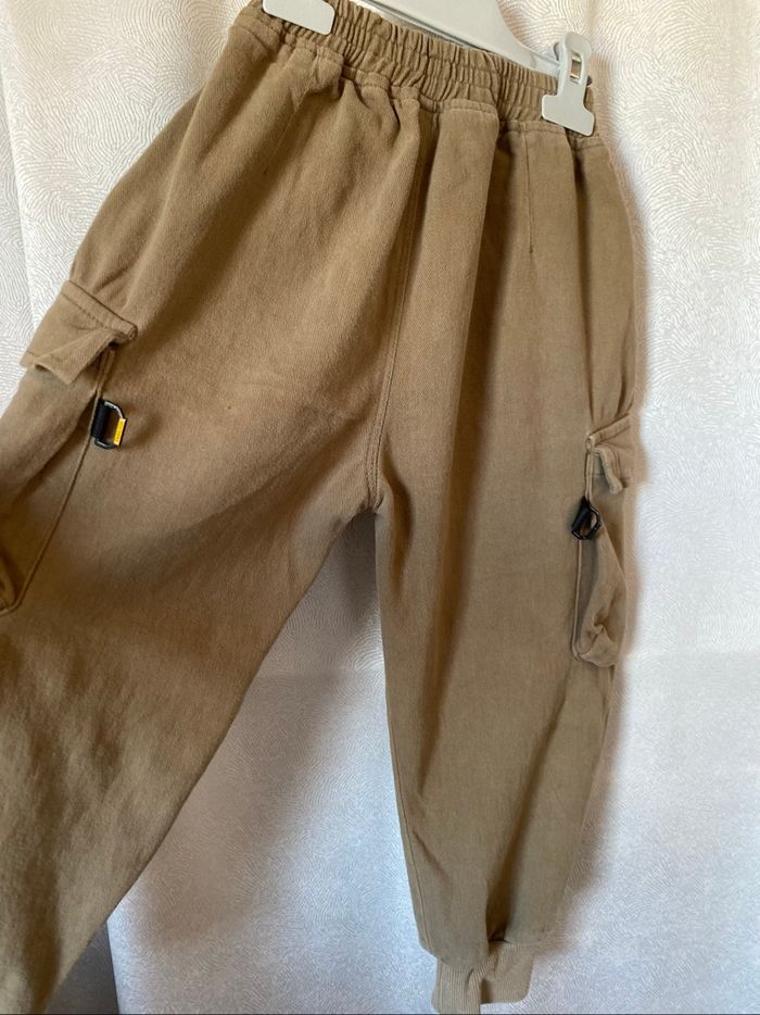 Pantacourt saroual kaki 12/14 ans K&K - photo numéro 3