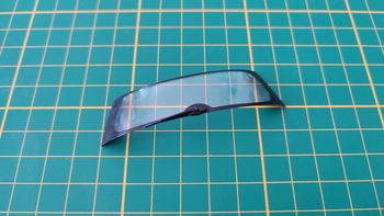 Vitre arrière pièce détachée miniature Burago Renault Megane Sport 1/18 1/18e 1/18ème #B52