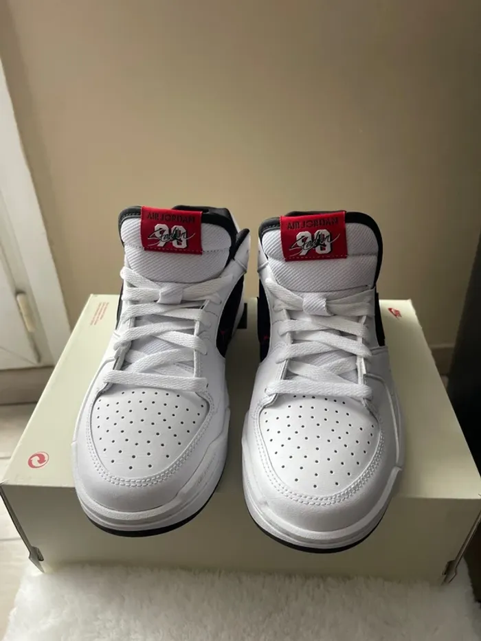 Basket Jordan stadium - photo numéro 2