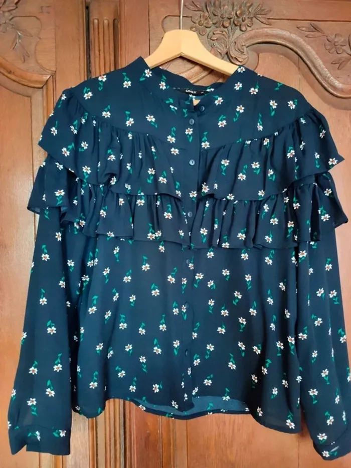 Chemise Only 38