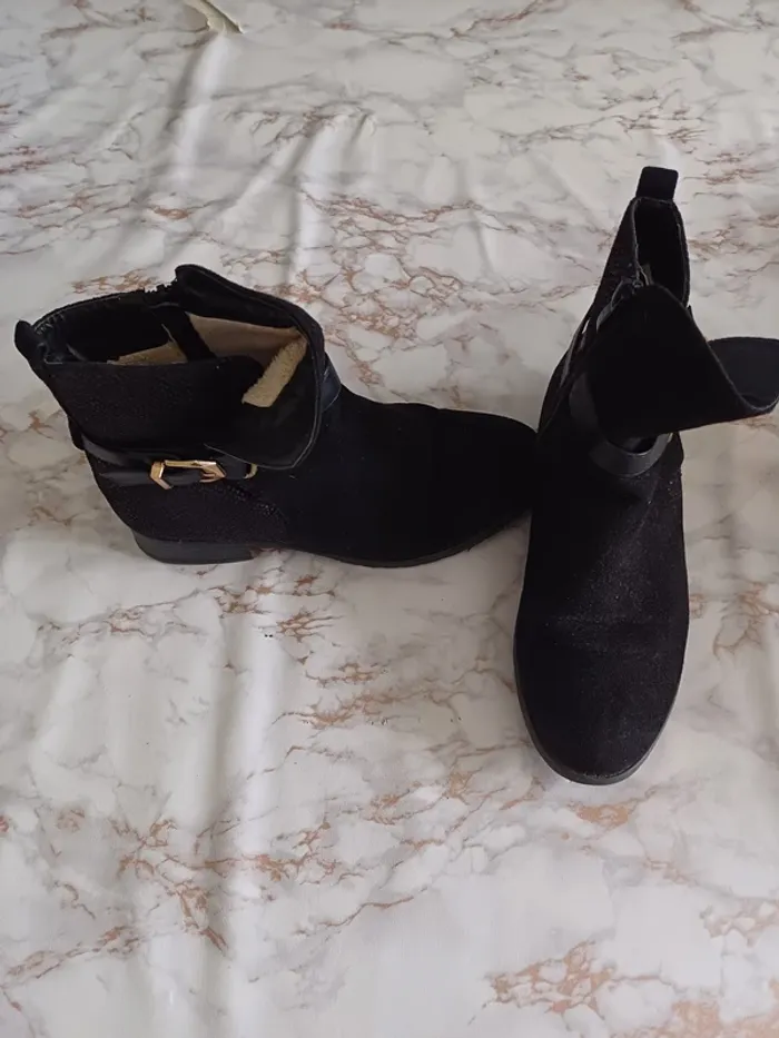 Bottines noires - photo numéro 2