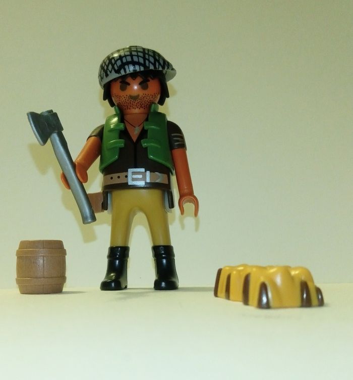 Playmobil 057 vilain - photo numéro 2