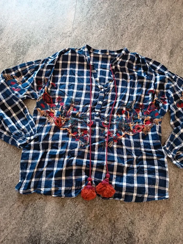 Blouse taille 40 sans marque