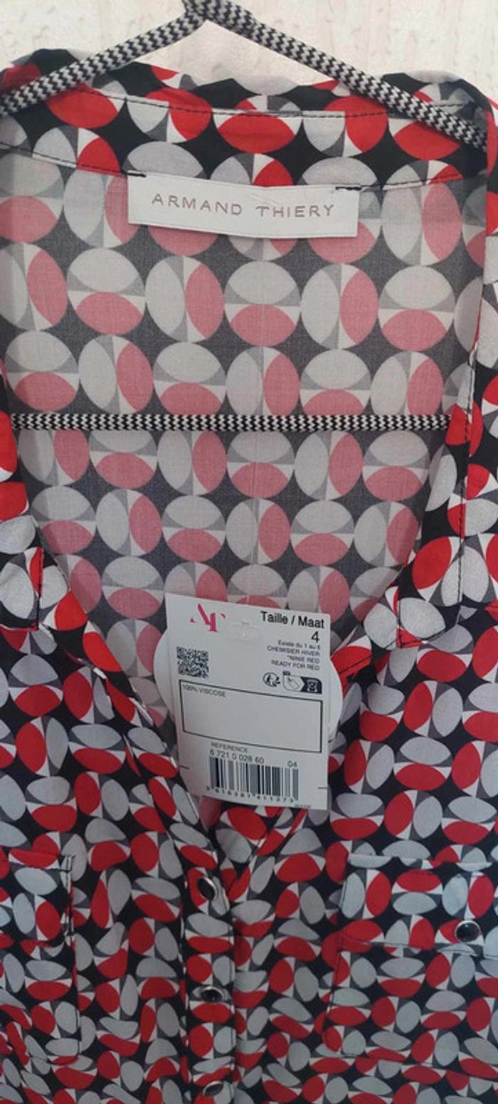 Superbe chemisier femme Armand Thiery taille 4 viscose EcoVero imprimé graphique neuve - photo numéro 3