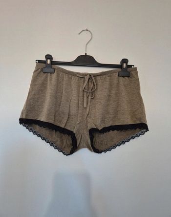 Short vert kaki Undiz