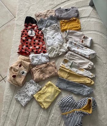 Lot bébé garçon 1 mois 