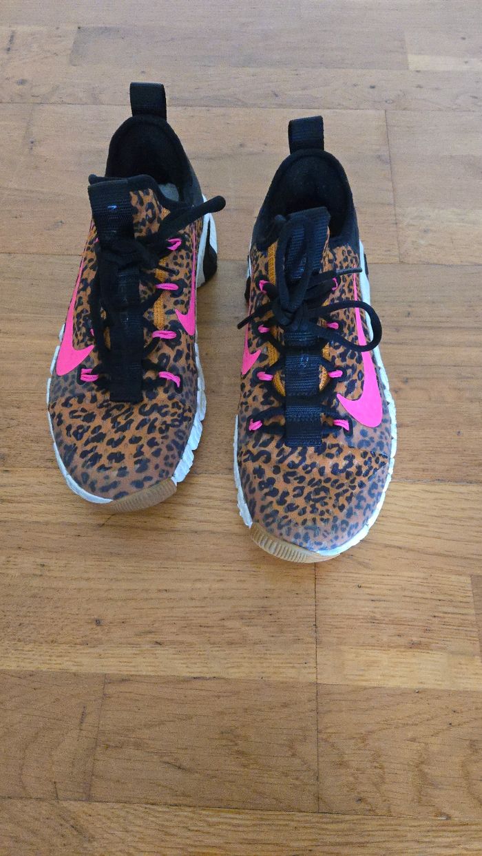 Metcon motif leopard
