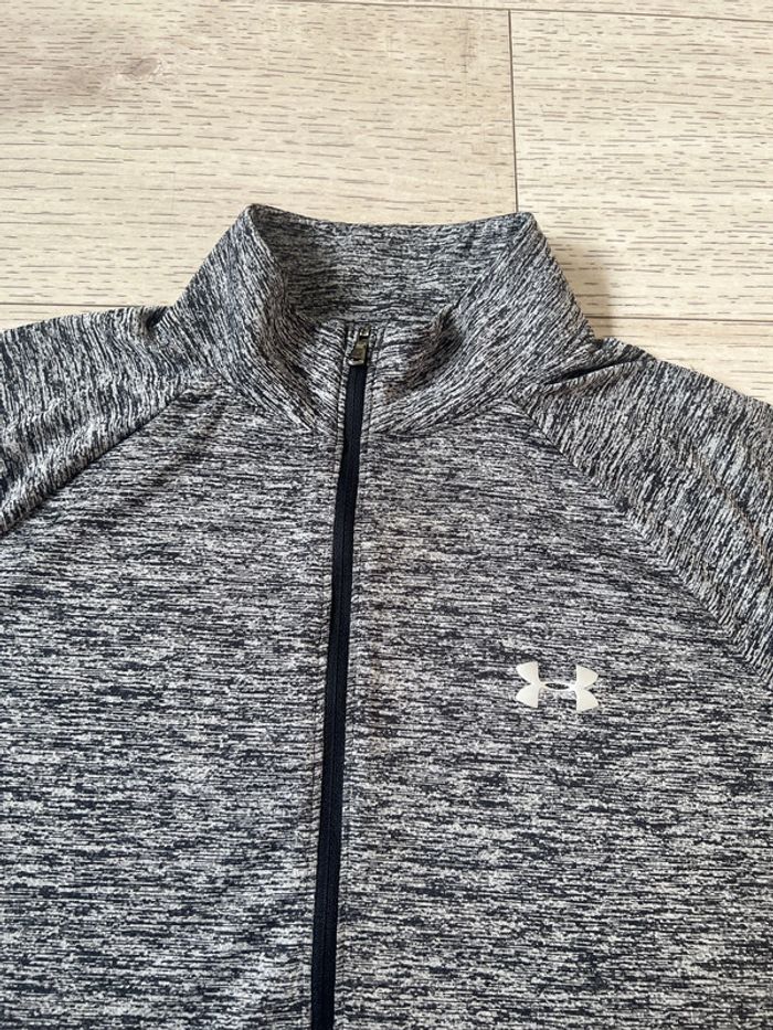Haut under armour - photo numéro 3
