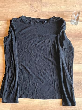 Je vend un pull fin fille Taille S 36 très bon état