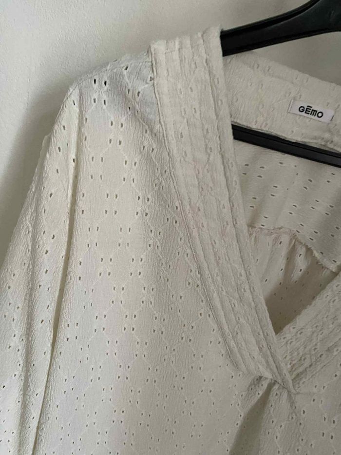 Blouse GEMO blanche broderie anglaise T.48 - photo numéro 8
