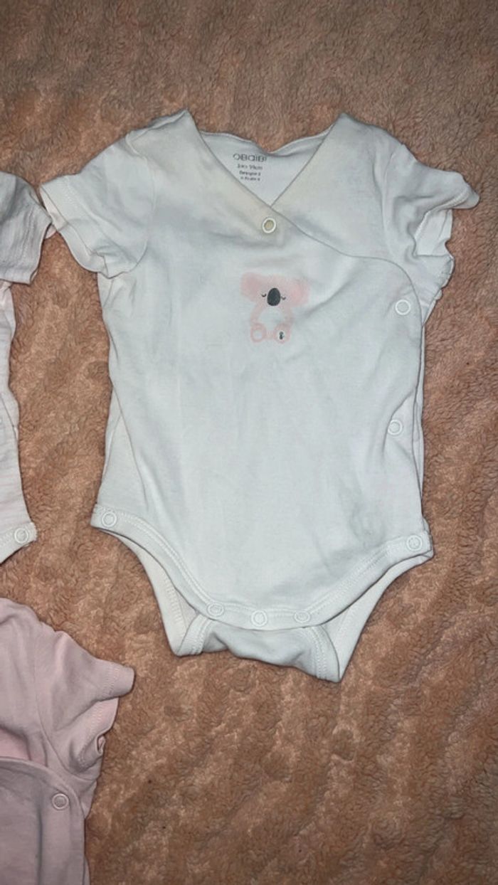 Lots de 3 body fille 3 mois - photo numéro 4