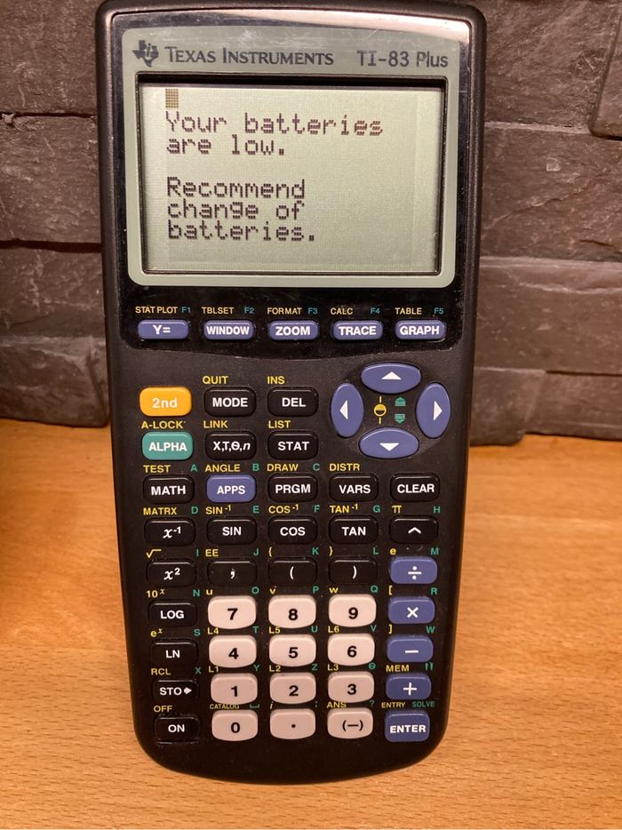 Calculatrice TI 83 plus - photo numéro 3