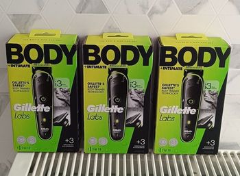 Tondeuses Gillettes Labs Body +Intimate i3 lot de 3 neuves