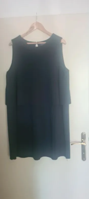 Robe bleu marine violeta by mango