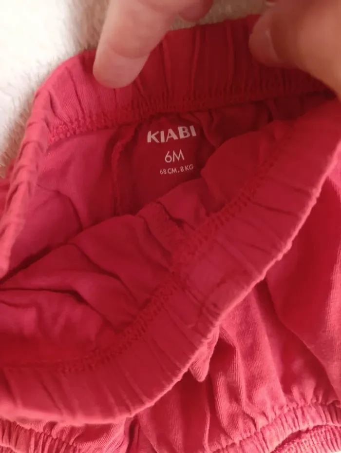 Short Kiabi 6 mois , neuf - photo numéro 2