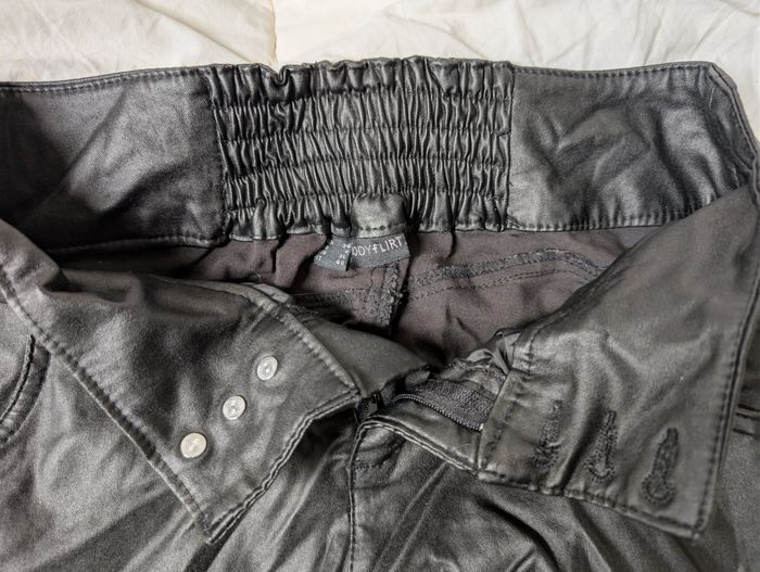 Pantalon enduit - photo numéro 4