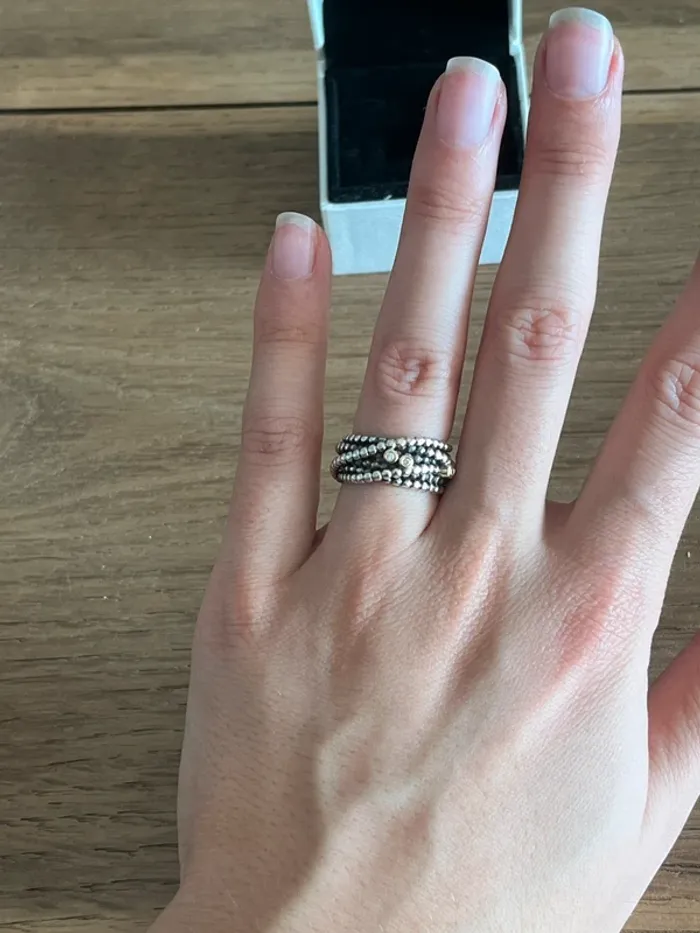 Bague Pandore en argent et diamants
