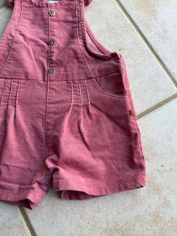 Salopette, rose avec épaulettes