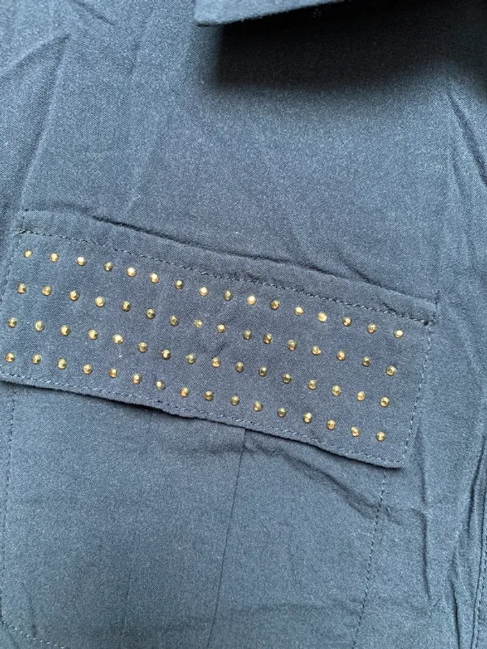 Chemisier bleu marine et dentelle Bréal taille 38 - photo numéro 3
