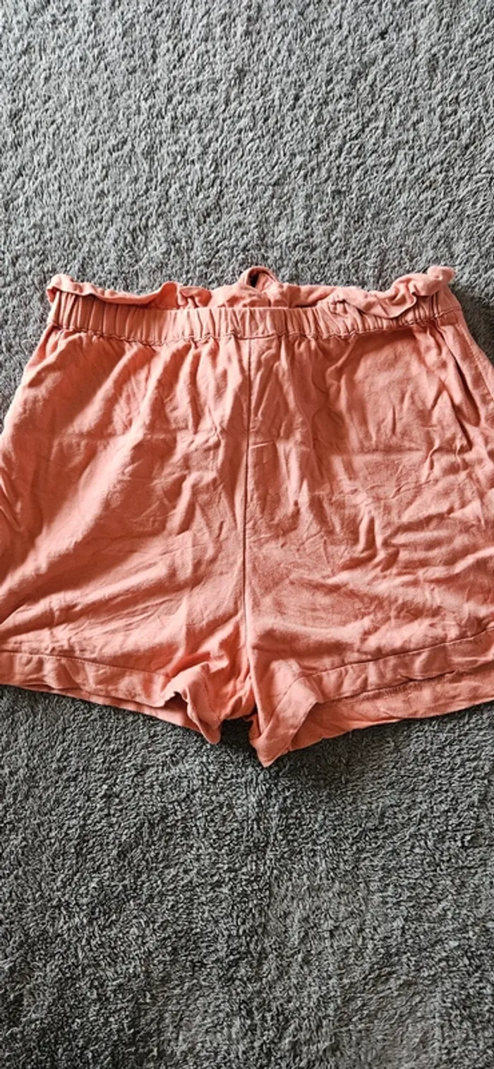 Short rose souple - photo numéro 4