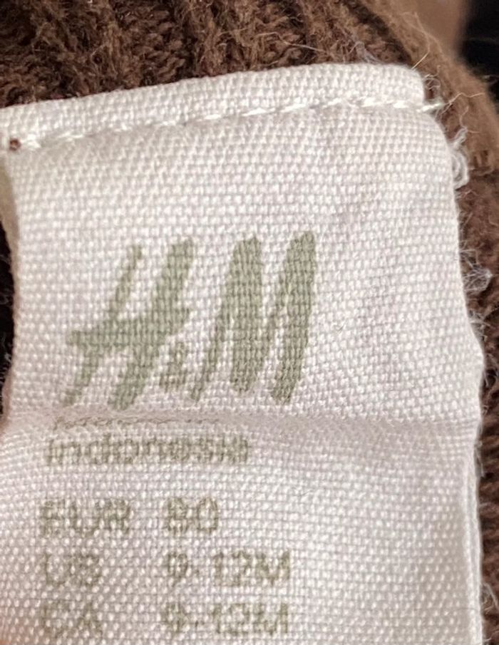 Pull H&M taille 9/12 mois - photo numéro 2