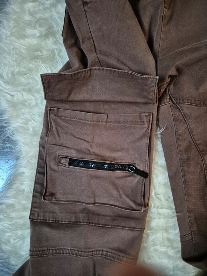 Pantalon cargo pour homme T. S Bershka - photo numéro 7