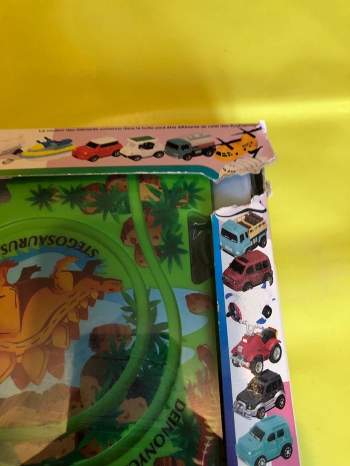 Circuit véhicule puzzle dinosaure avec rail des 3 ans - photo numéro 7