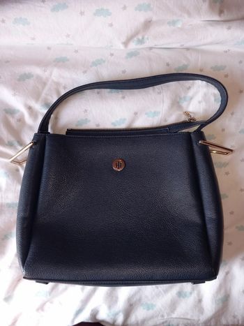 Sac main Tommy Hilfiger cuire bleu marine