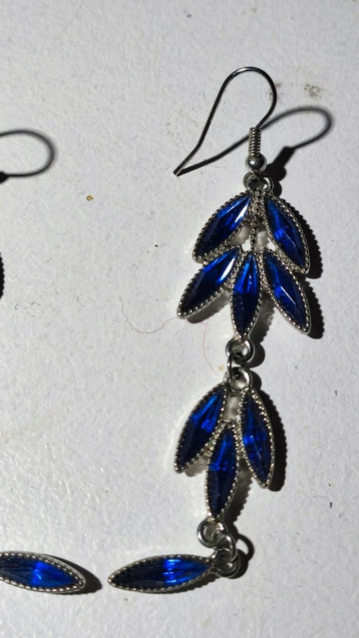 Belles pendantes Bleues - photo numéro 6