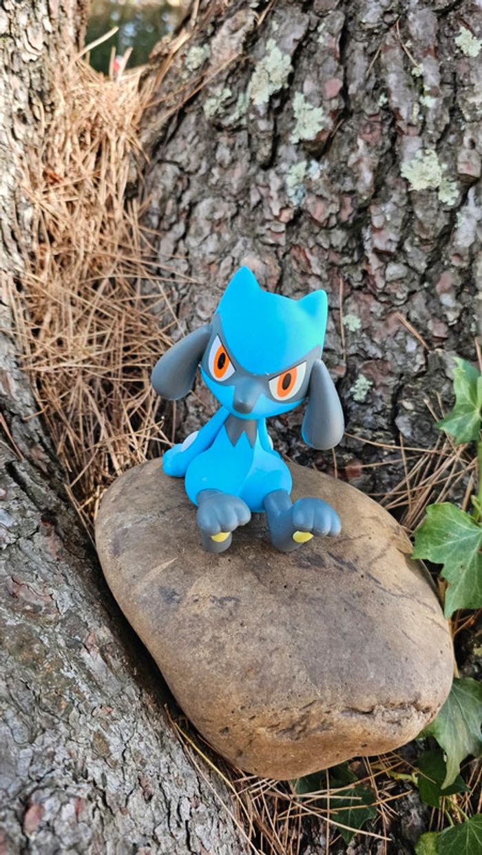 Super grande figurine Pokemon Nintendo riolu - photo numéro 2