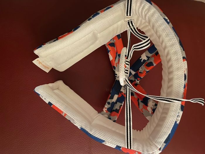 Protège tête de bébé