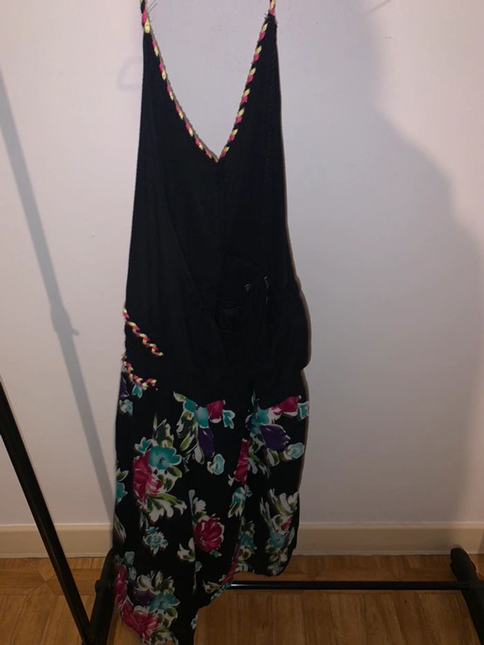 Robe dos nu - photo numéro 3