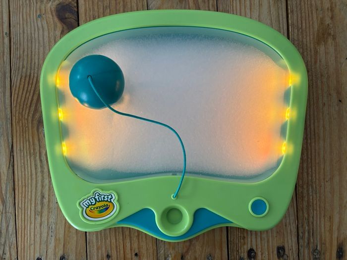 Tablette de motricité yeux mains - photo numéro 1