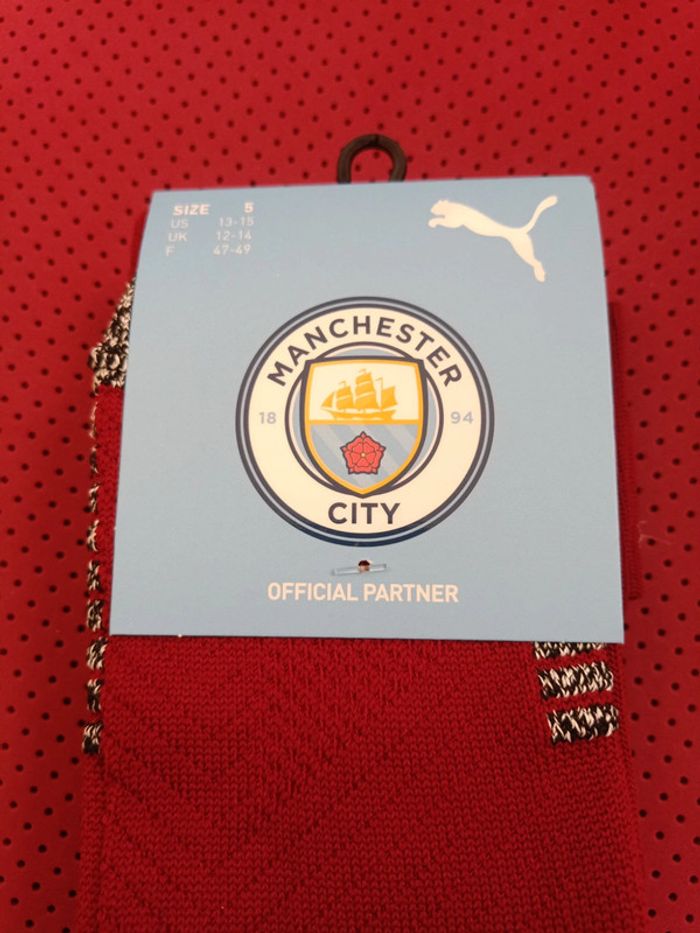 Chaussettes de foot Manchester City, Puma Authentique Officiel taille 47/49, Neuf - photo numéro 2