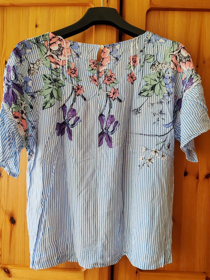 Blouse fleurie - photo numéro 2